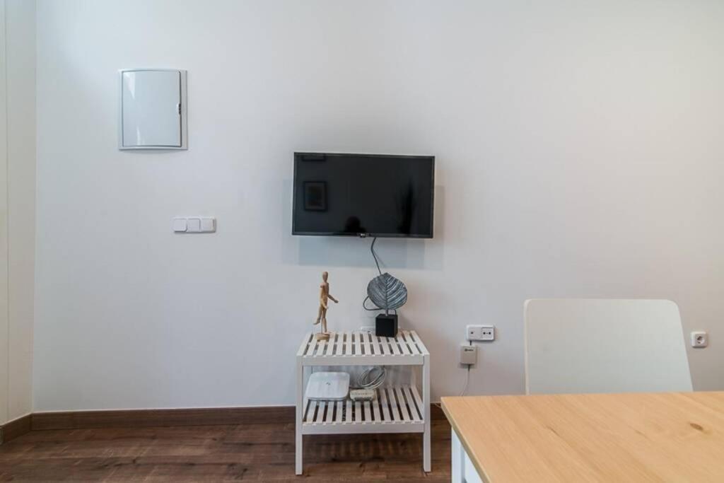 #15Pin-2 Apartamento De Un Dormitorio Plaza Castilla Leilighet Madrid Eksteriør bilde